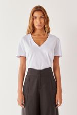 01037460_0001_1-T-SHIRT-MALHA-BASICA-V