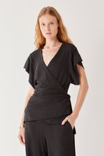 01037468_0002_1-BLUSA-MALHA-TEXTURIZADA