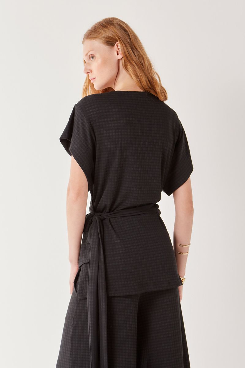 01037468_0002_2-BLUSA-MALHA-TEXTURIZADA