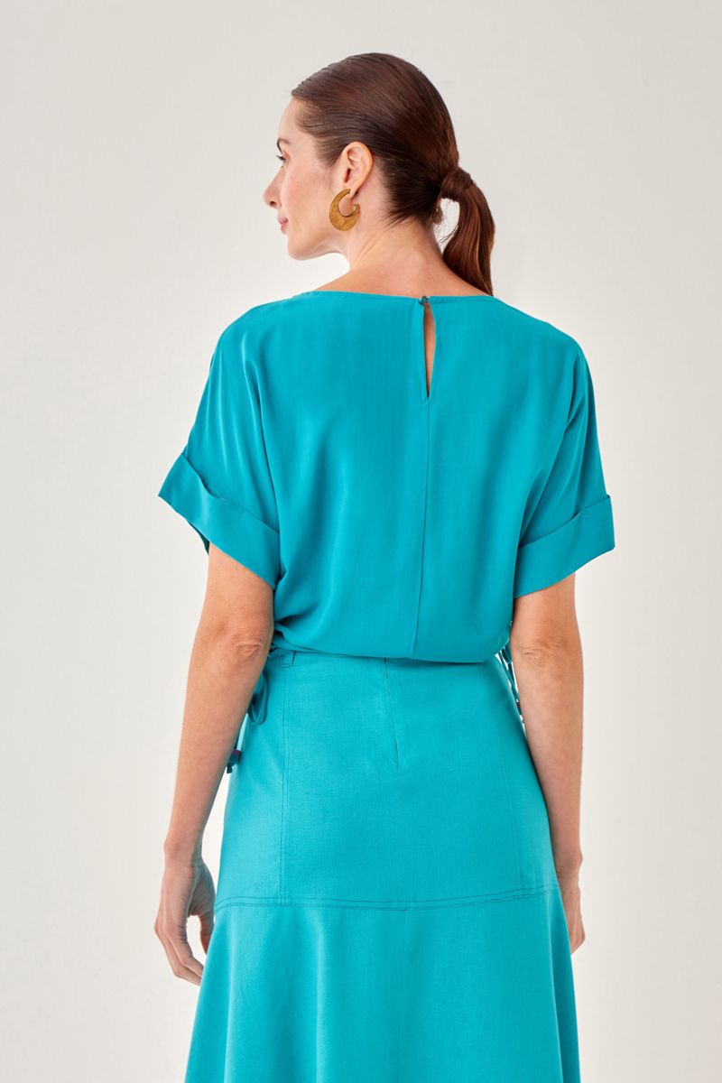 01038647_7116_2-BLUSA-AMARRACOES-LATERAIS