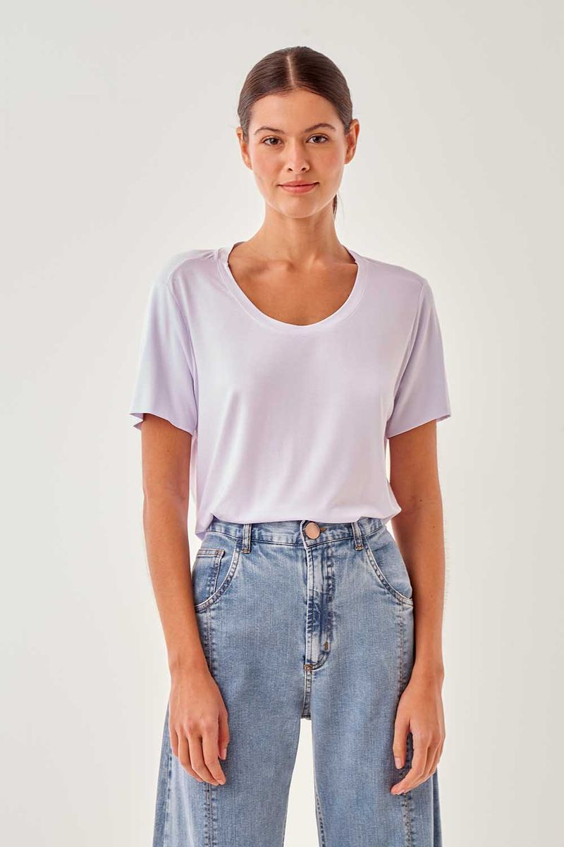 01038050_0001_1-BLUSA-MALHA-DECOTE-U