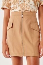 01037746_7014_3-SAIA-CURTA-COM-ZIPER-E-BOLSOS