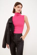 01038572_7234_3-TOP-TRICOT-CANELADO-C--GOLA