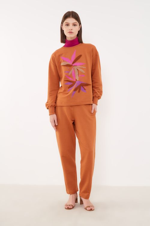 Sweater Malha Silk Botânica - Marrom Amendoa