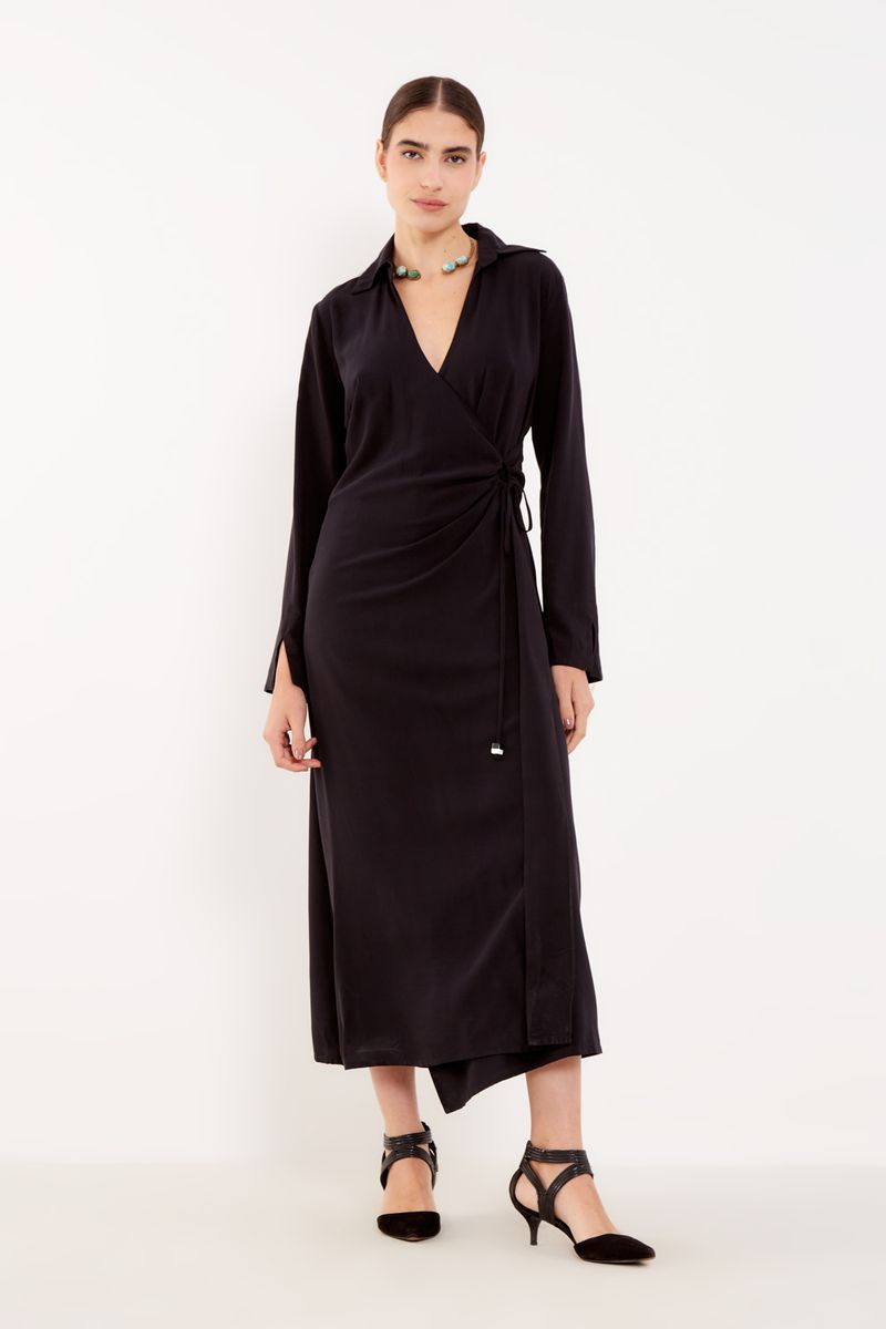 01040215_0002_1-VESTIDO-LONGO-DETALHE-LATERAL