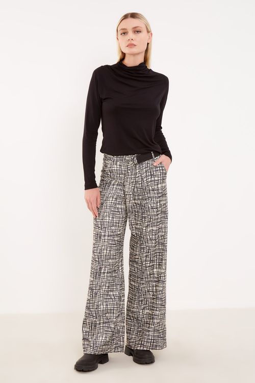 Blusa Malha Gola Franzido - Preto