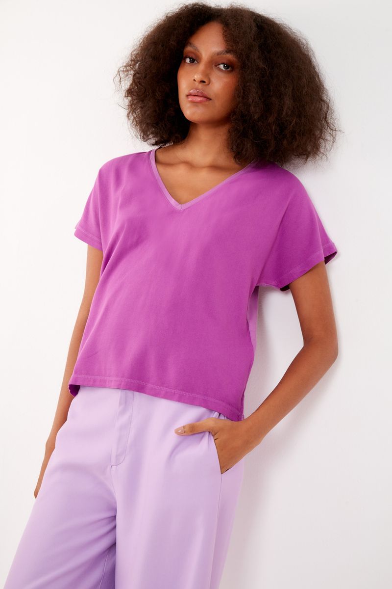 01040688_7319_3-BLUSA-MALHA-FRENTE-TECIDO-DEC-V