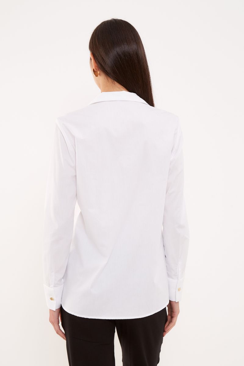 01040363_0001_3-CAMISA-DETALHE-PIERCING