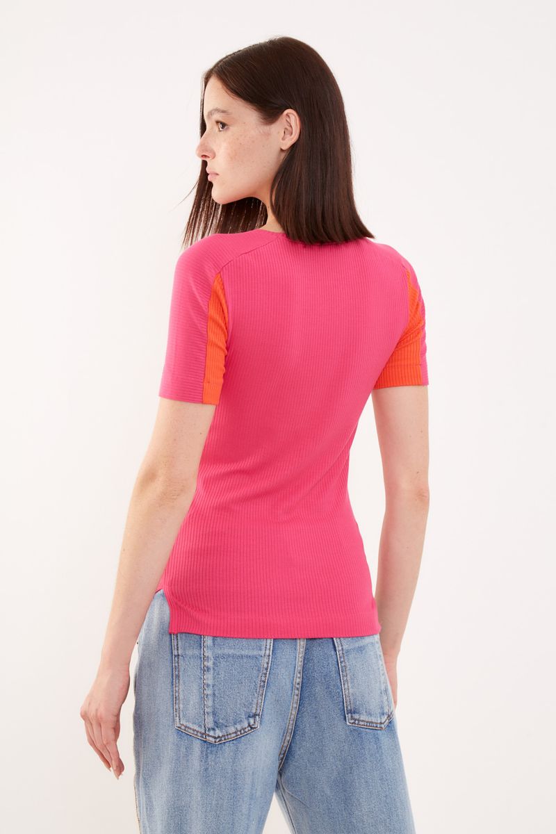01041620_7012_3-BLUSA-MALHA-DUAS-CORES