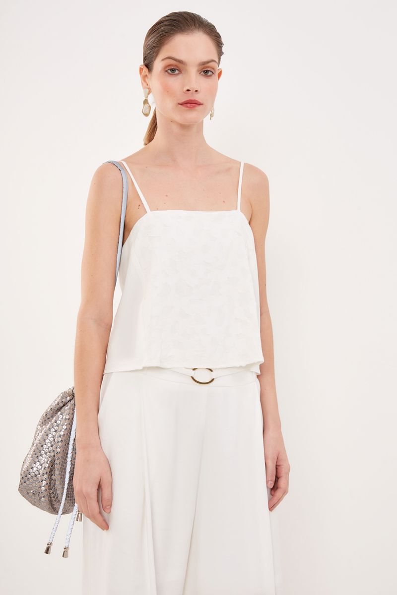 01041236_0072_3-BLUSA-DETALHE-FRENTE