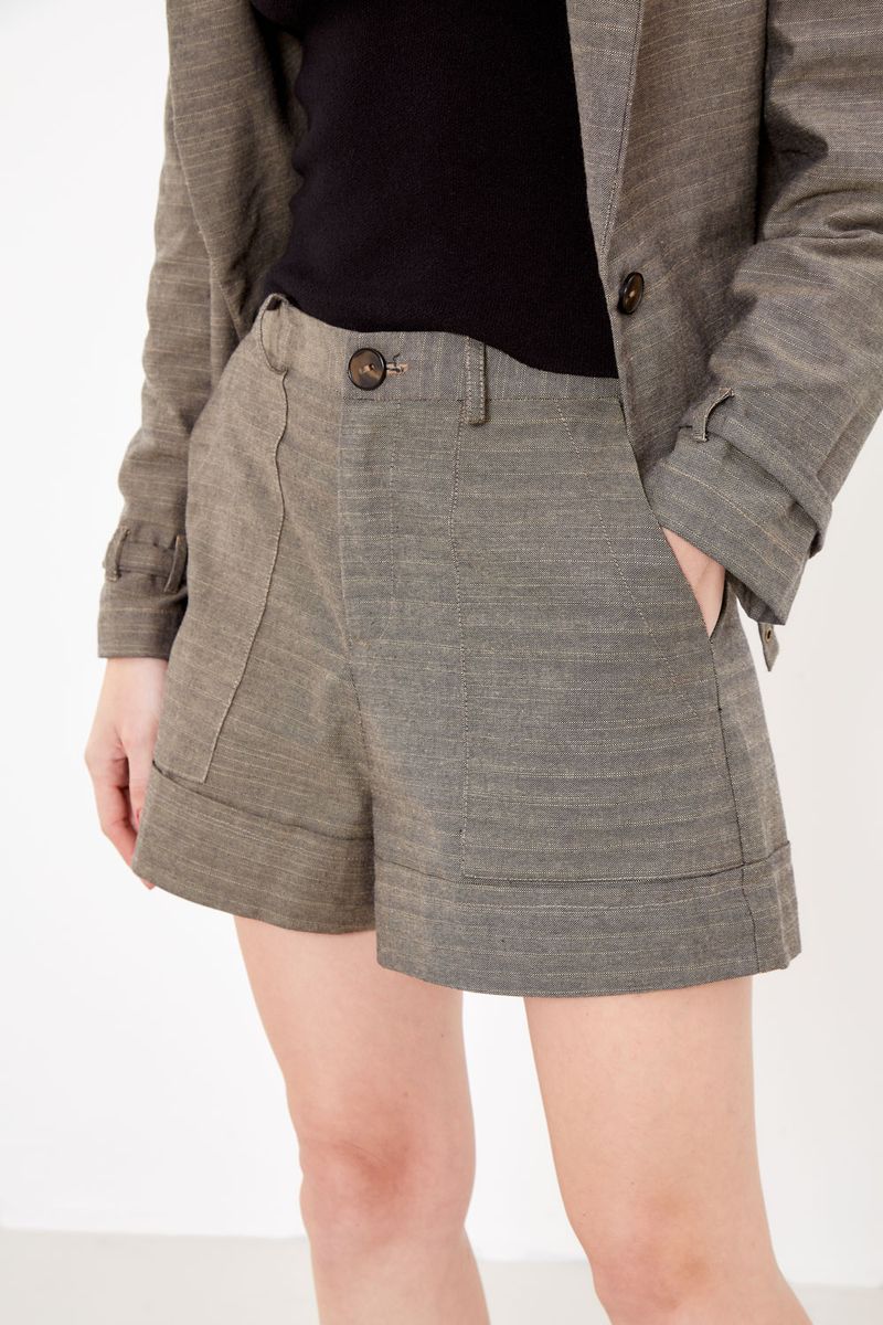 01042305_0002_2-SHORT-CASUAL-PESPONTOS