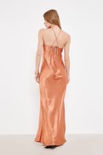 01041300_0015_3-VESTIDO-MIDI-DETALHE-BUSTO