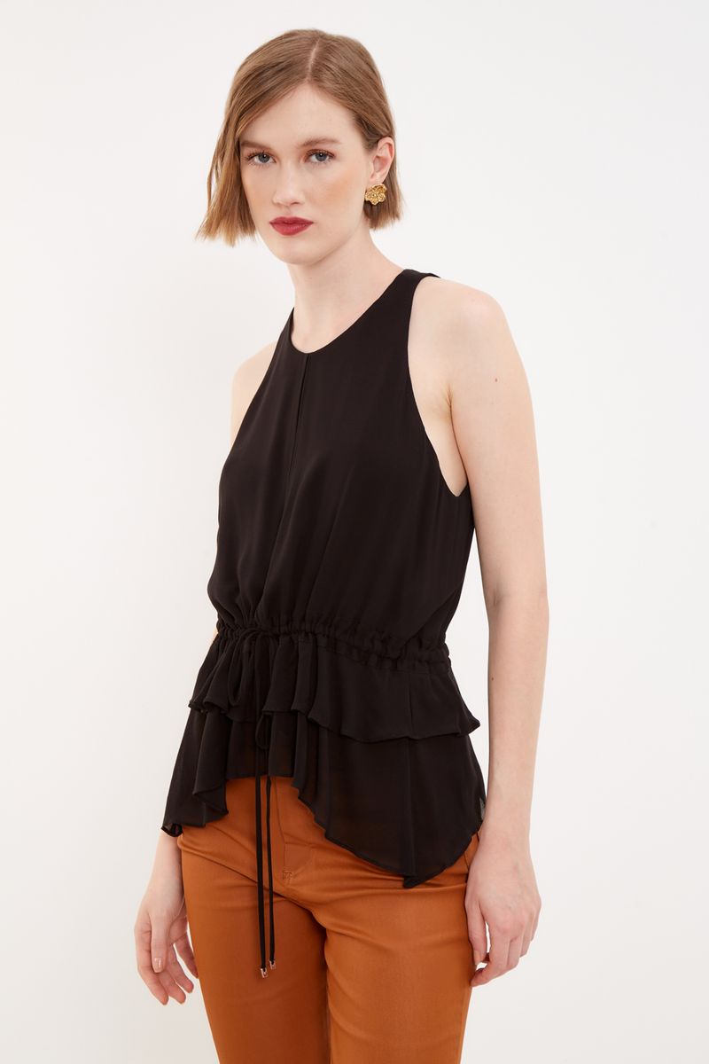 01041947_0002_2-BLUSA-CAMADAS-TUNEL-AMARRACAO