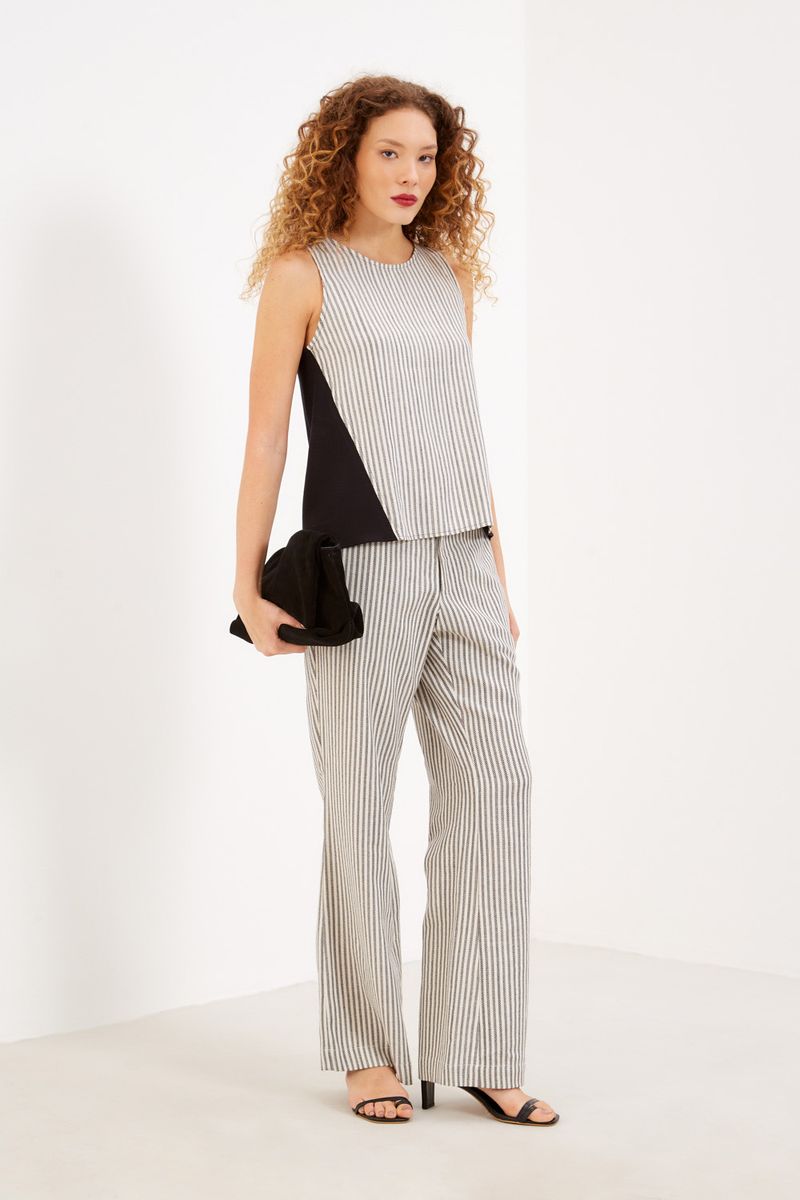 01041950_1086_1-BLUSA-JACQUARD-EVASE-PESPONTOS