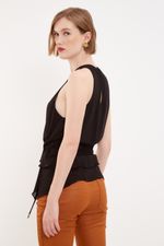 01041947_0002_3-BLUSA-CAMADAS-TUNEL-AMARRACAO