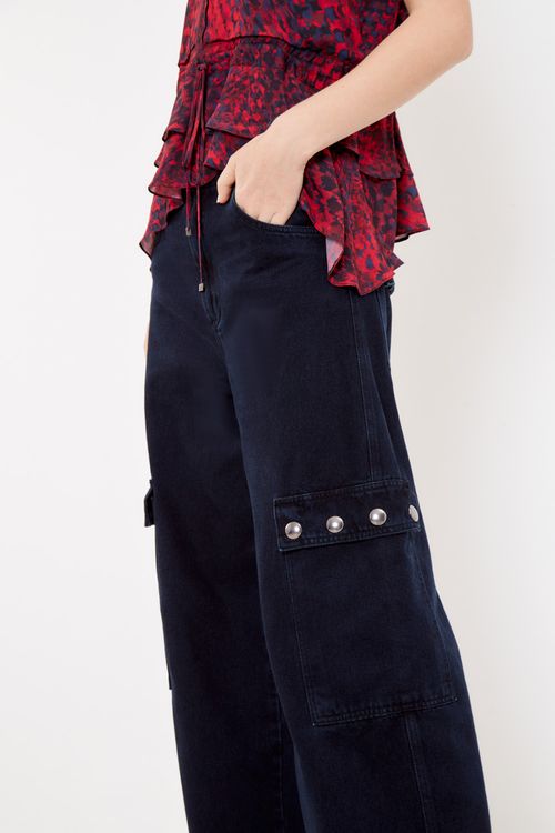 Calça Jeans Com Tachas - Jeans