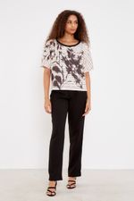 01042567_7772_1-BLUSA-MALHA-EST-FLOR-NOTURNA