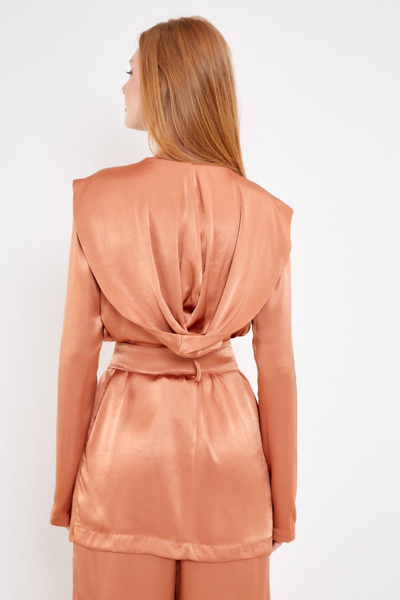 01042512_0015_3-BLAZER-C-CAPUZ-E-CINTO
