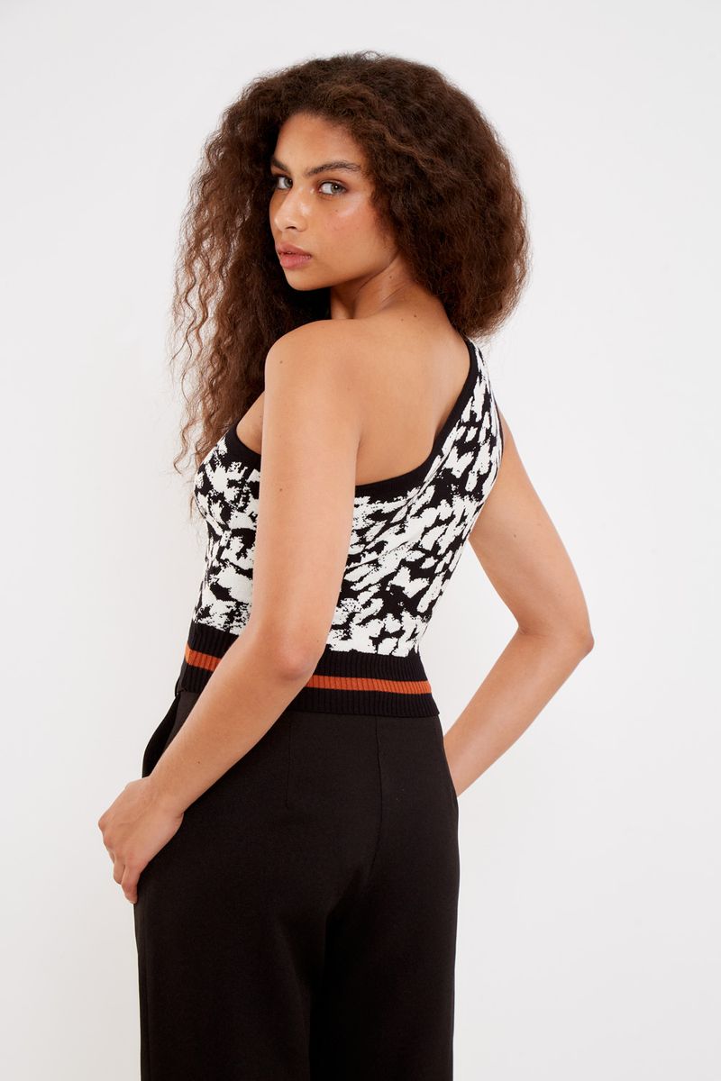 01043093_7655_3-BLUSA-TRICOT-EST-GARDENIA