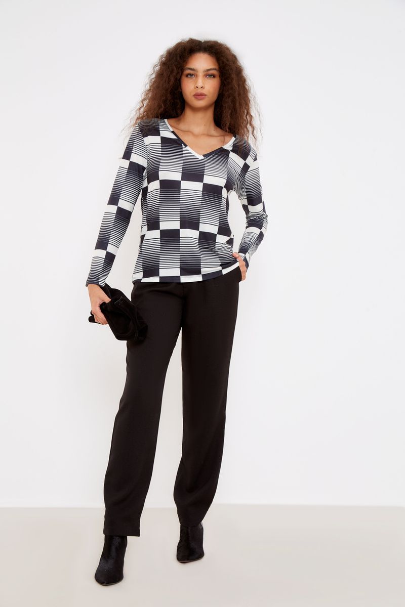 01042623_7658_1-BLUSA-MALHA-EST-GEOMETRICA-PB