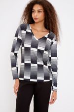 01042623_7658_2-BLUSA-MALHA-EST-GEOMETRICA-PB