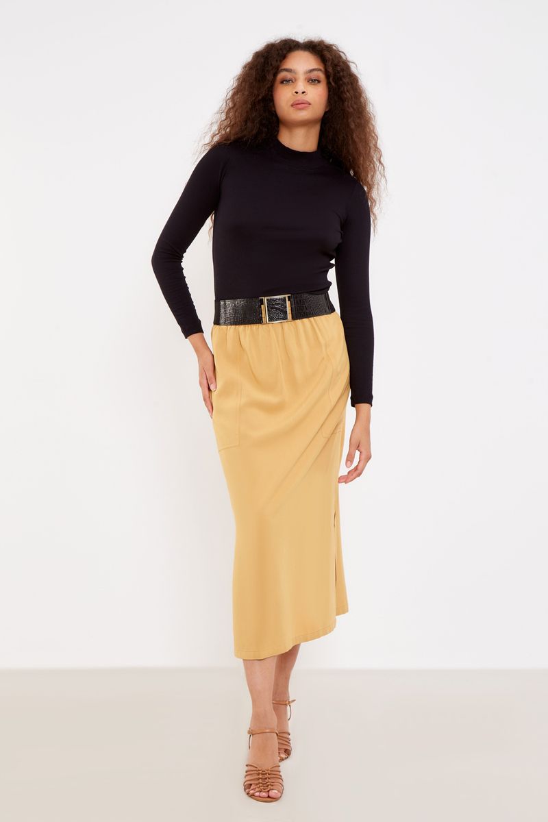 01042599_0002_1-BLUSA-MALHA-MG-LONGA-GOLA