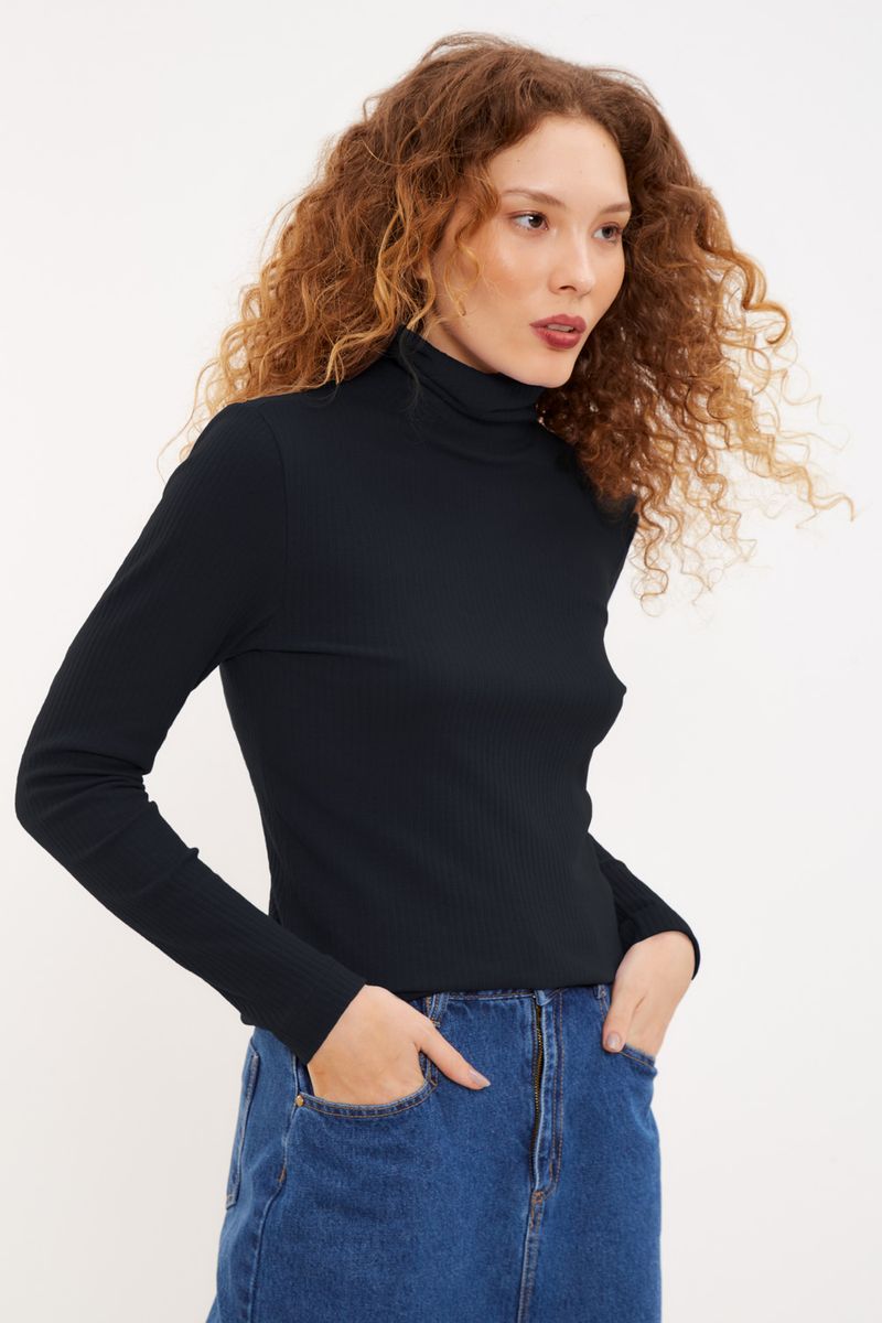 01042593_0002_2-BLUSA-MALHA-MGA-LONGA-GOLA
