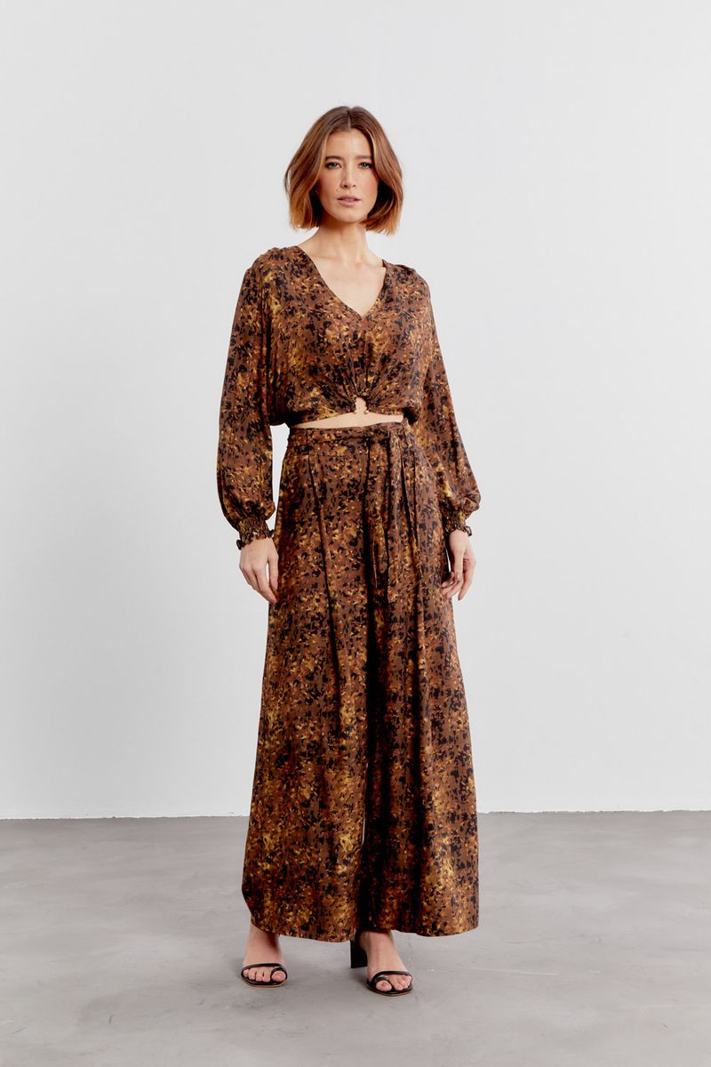 01041155_7714_1-BLUSA-EST-MINERAL-PUNHO-LASTEX