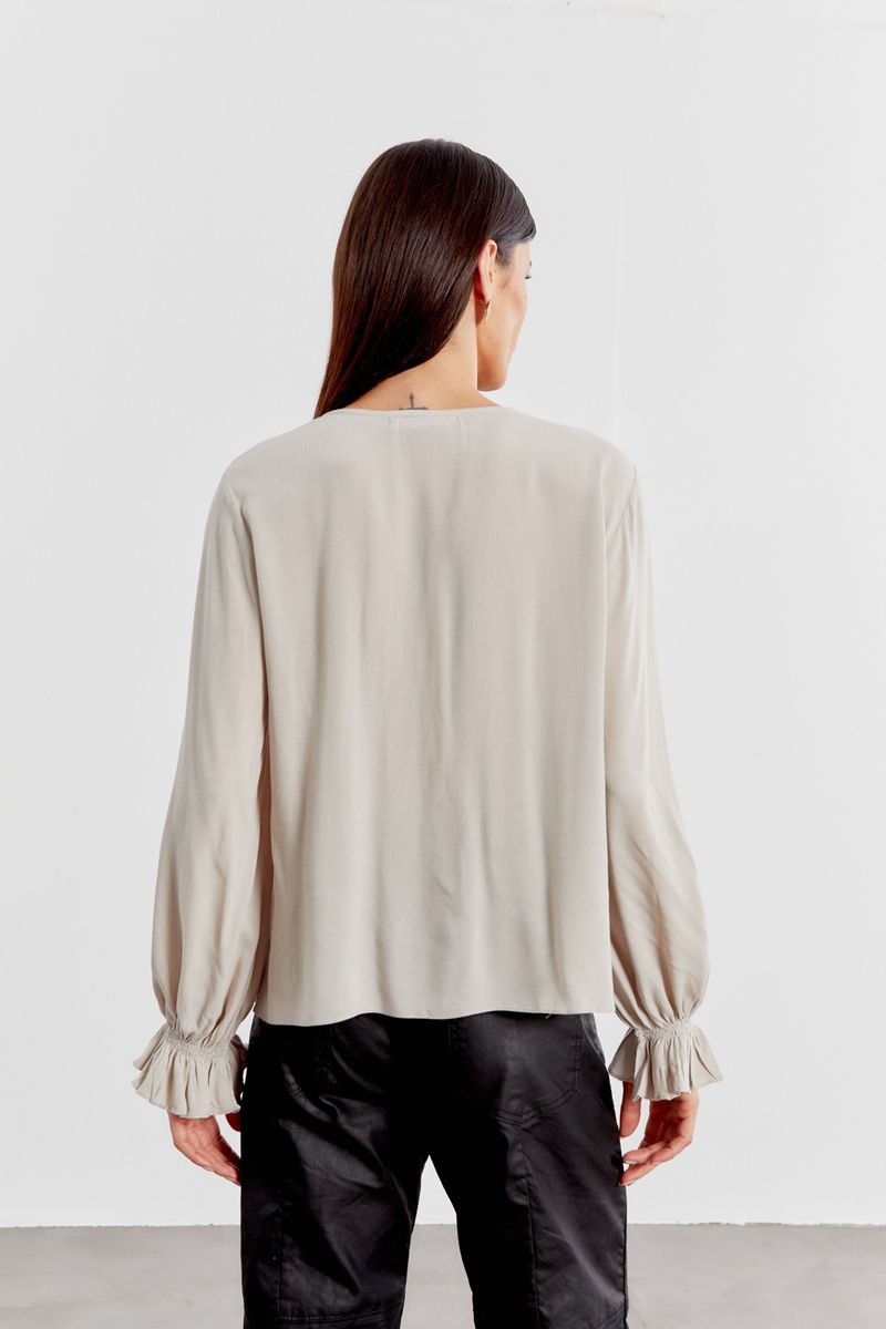 01042301_7798_3-BLUSA-DEC-V-MANGA-LASTEX