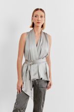 01042842_0035_2-BLUSA-ELABORADA-C-CINTO