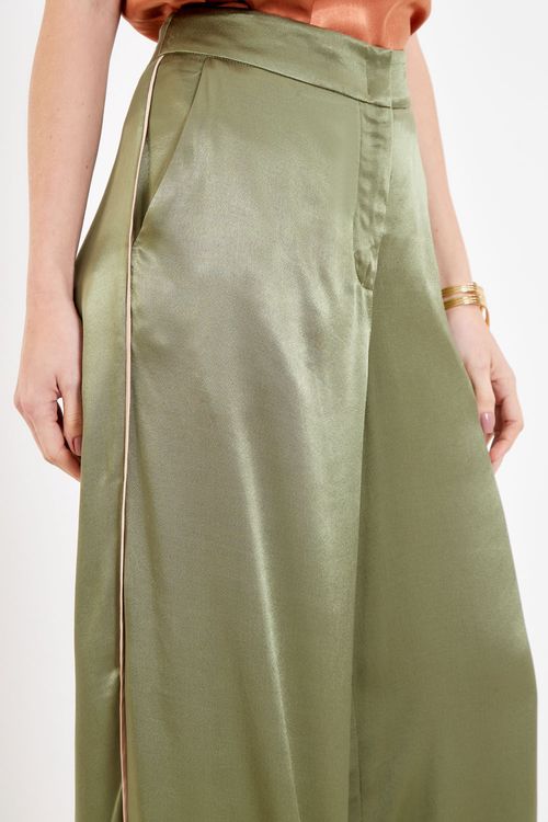 Calça Pantalona Alfaiataria - Verde Ghaia