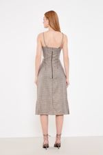 01041177_0149_3-VESTIDO-MIDI-XADREX-RECORTES