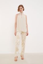 01041933_7451_1-BLUSA-GOLA-ABERTURA-FRENTE