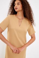 01042050_7780_2-VESTIDO-DECOTE-ALF-CURTO