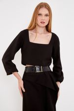 01042049_0002_2-BLUSA-DECOTE-QUADRADO