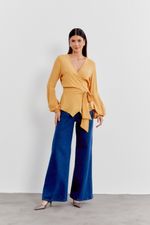 01042285_7795_1-BLUSA-TRANSPASSE-AMARRACAO