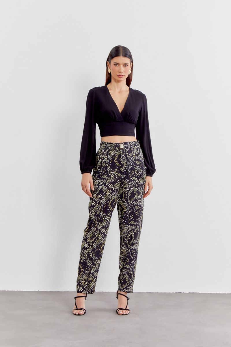 01042298_0002_1-BLUSA-PALA-EM-V