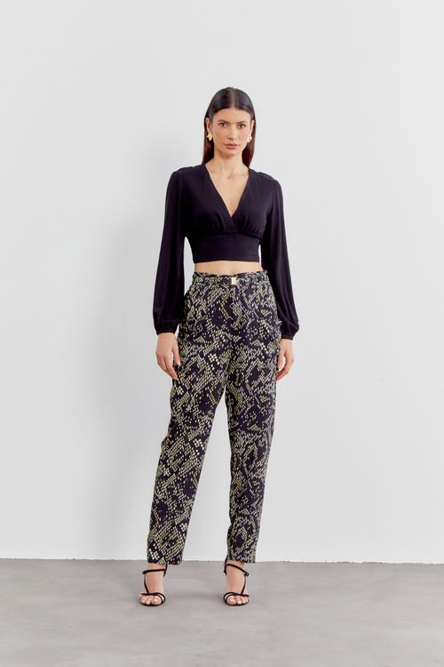 Blusa Pala em v - Preto