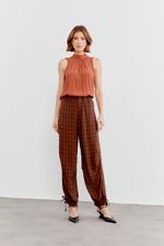 01042302_7797_1-BLUSA-GOLA-ALTA-BASIC