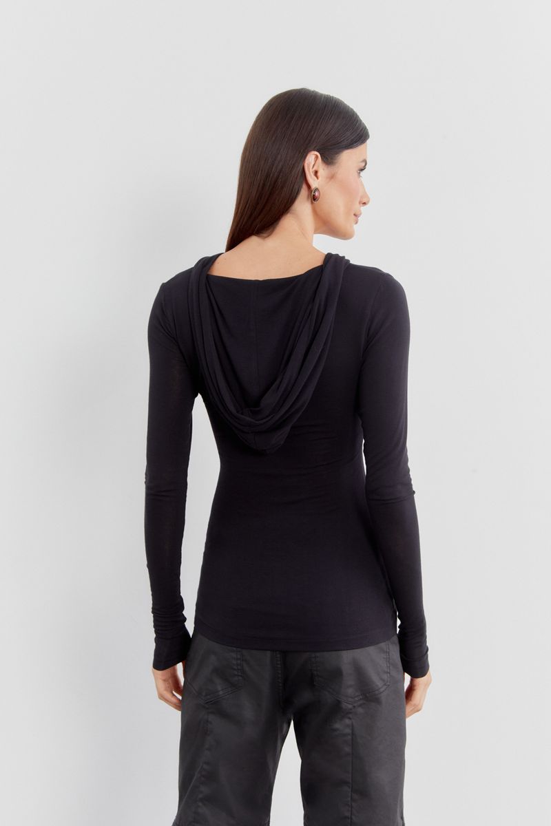 01042706_0002_3-BLUSA-MALHA-CAPUZ