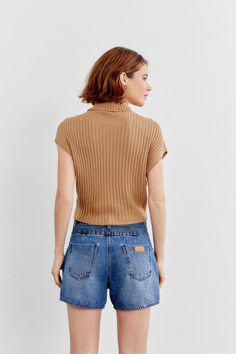 01048701_0057_3-SHORT-JEANS-PESPONTOS-COS