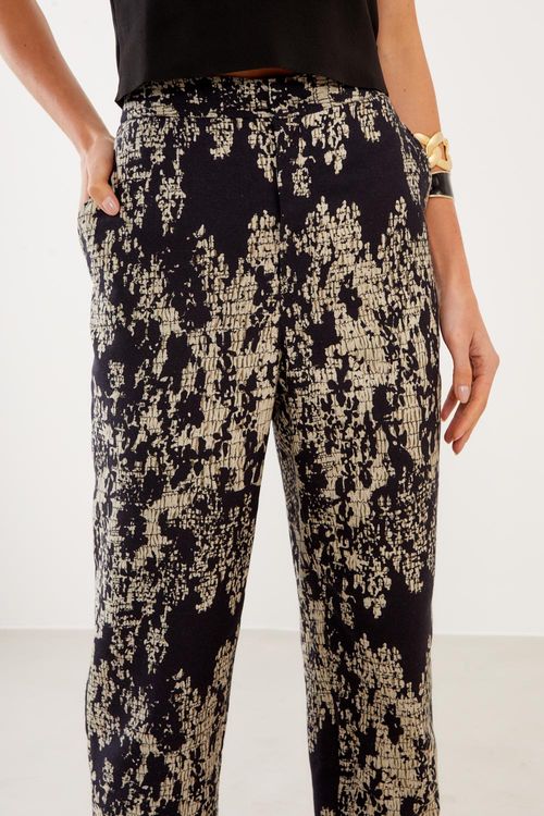 Calça Estampa Pita Black Elástico - Est Pita Black