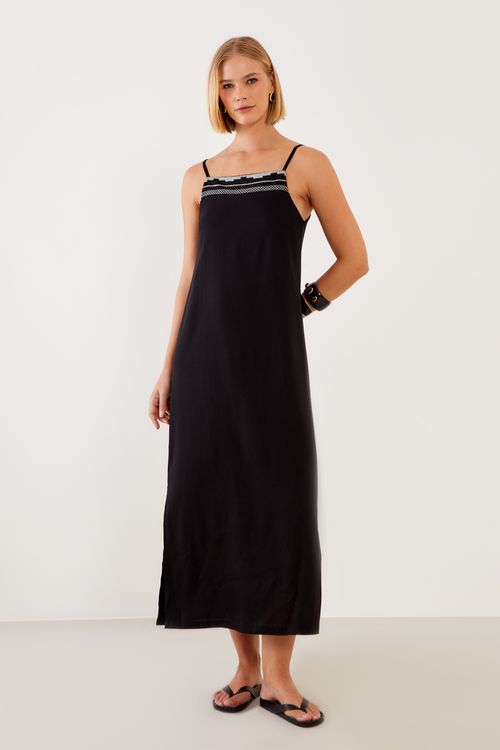Vestido Midi Bordado - Preto