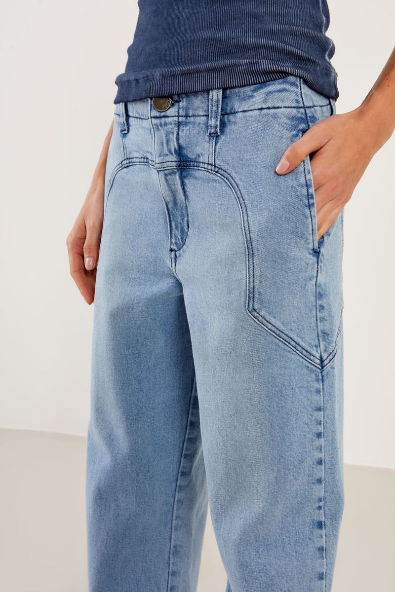 01043418_0057_2-CALCA-JEANS-RECORTES