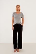 01043785_7909_1-TSHIRT-MALHA-MESCLA-DECOTE-V