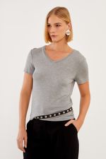 01043785_7909_2-TSHIRT-MALHA-MESCLA-DECOTE-V