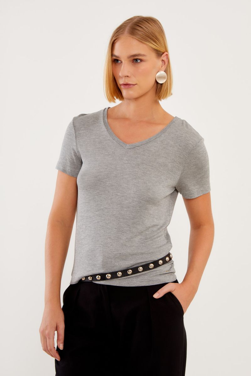 01043785_7909_2-TSHIRT-MALHA-MESCLA-DECOTE-V