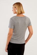 01043785_7909_3-TSHIRT-MALHA-MESCLA-DECOTE-V