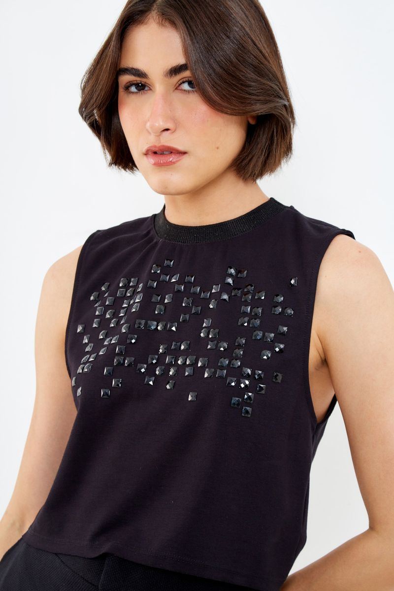 01043898_0002_3-BLUSA-MALHA-TACHAS