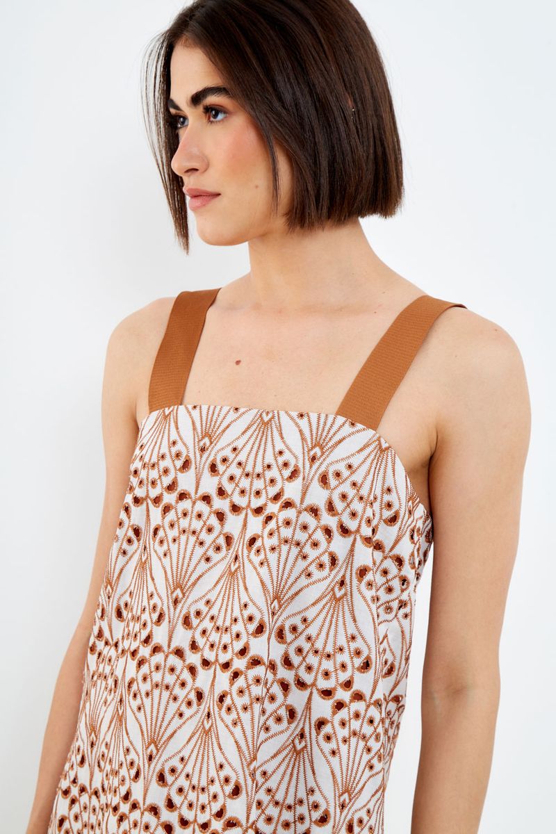 01043580_0779_3-BLUSA-BORDADO-ARUM